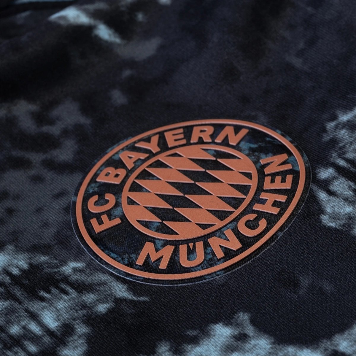 Bayern Munich 24/25 Away Personalized Fans Soccer Jersey - Elite Zone Sports
