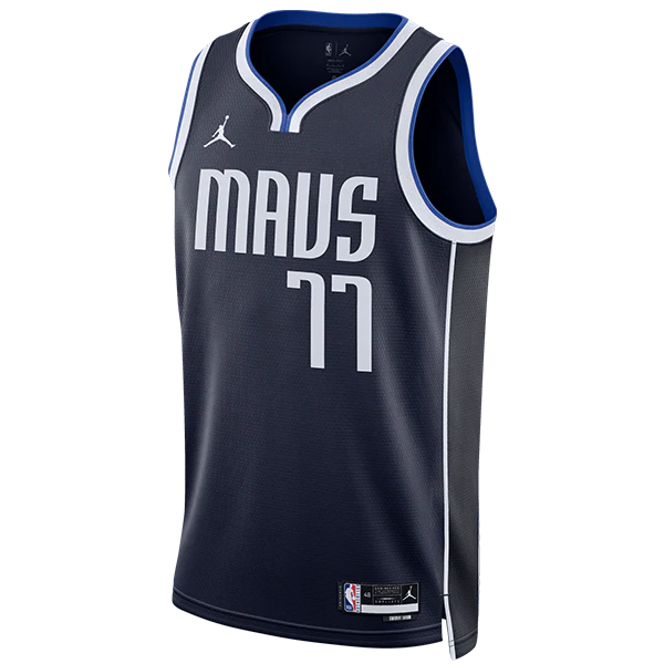 Luka Dončić #77 Dallas Mavericks Navy Statement Jersey