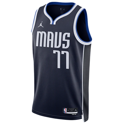 Luka Dončić #77 Dallas Mavericks Navy Statement Jersey